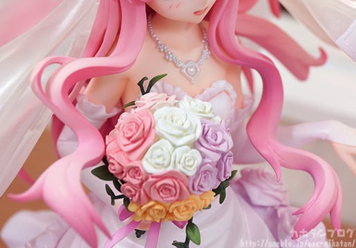 louise finale wedding dress ver