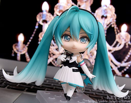 miku symphony 2019 figure