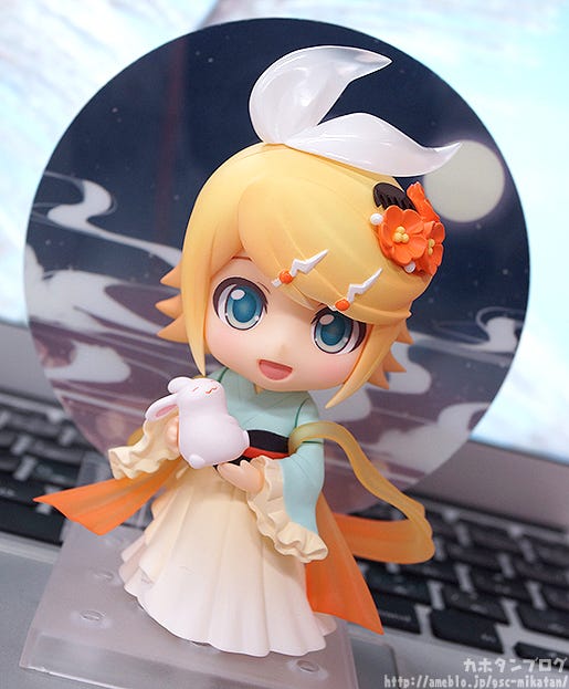 nendoroid kagamine rin harvest moon ver