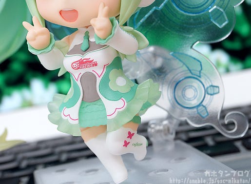 racing miku 2017 nendoroid