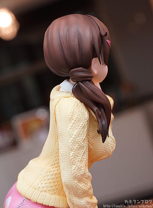 akari kawamoto figure