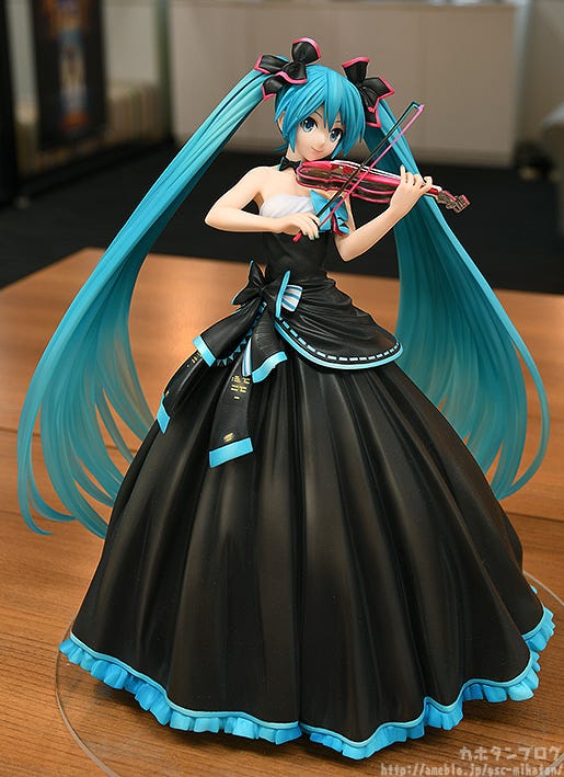 symphony miku figure