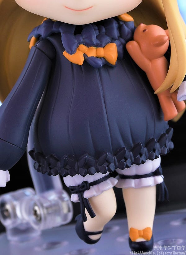 abigail williams nendoroid