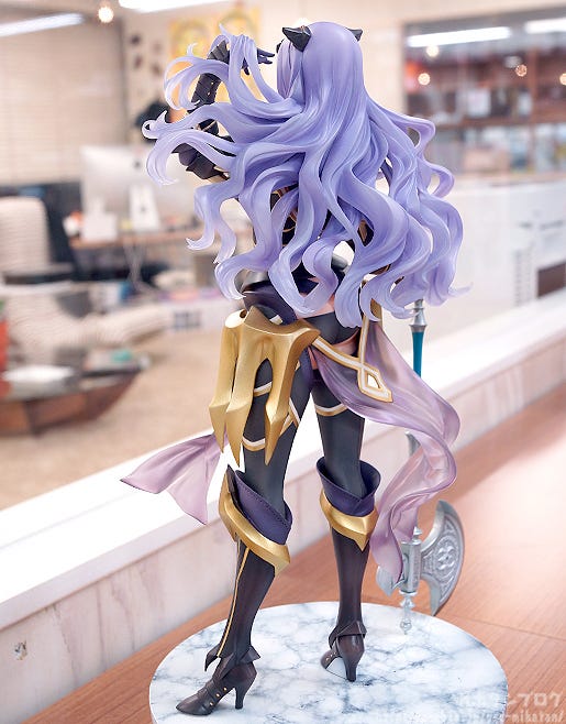 camilla fe figure