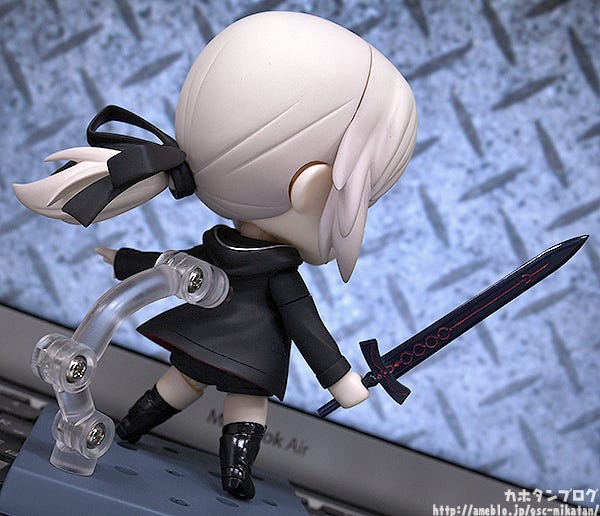 nendoroid saber alter shinjuku