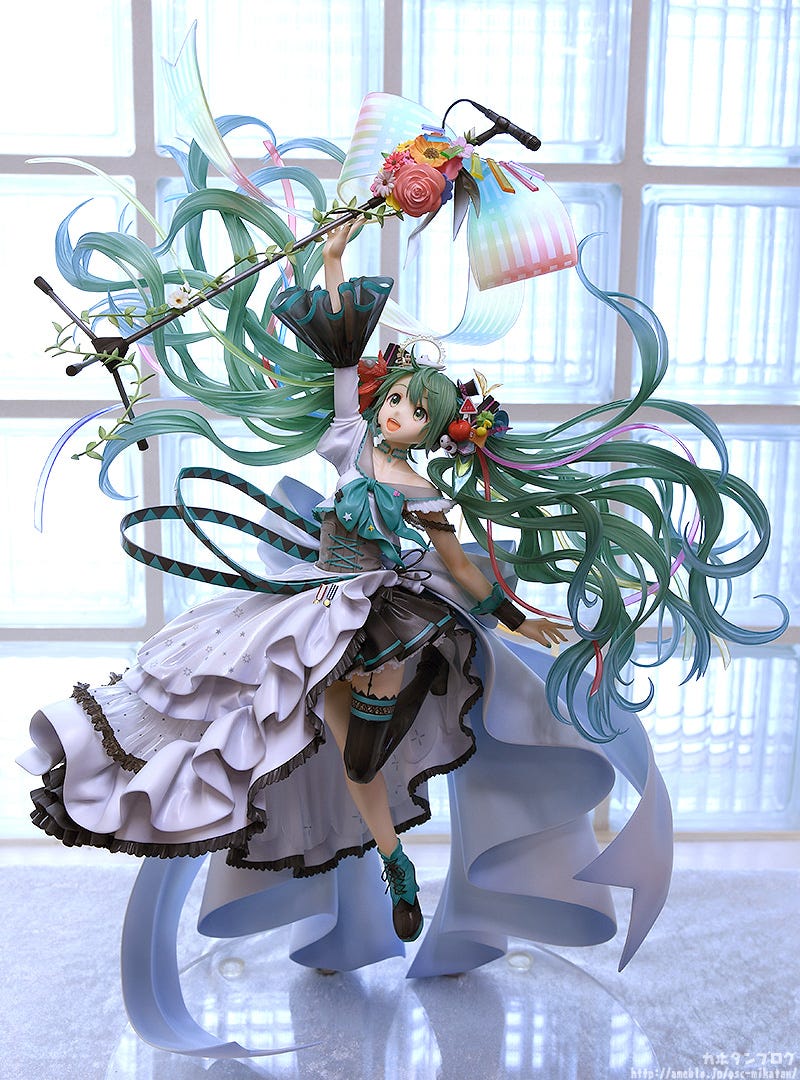 memorial miku figure