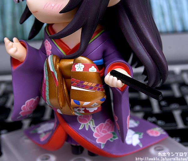 nendoroid utaha kasumigaoka kimono ver