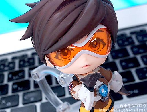Nendoroid 730 Overwatch Tracer Classic Skin figure Good Smile (100% authentic) e